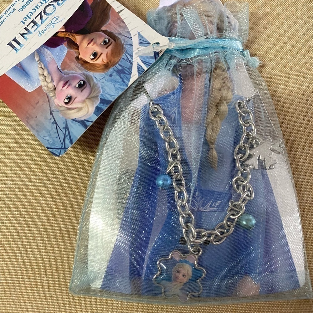 #1- Disney Frozen II Bracelet (AI)
